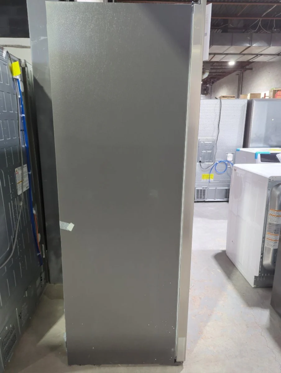 FPFU19F8WF - FREEZERS - Frigidaire Professional - Stainless steel - Open Box - Image 4