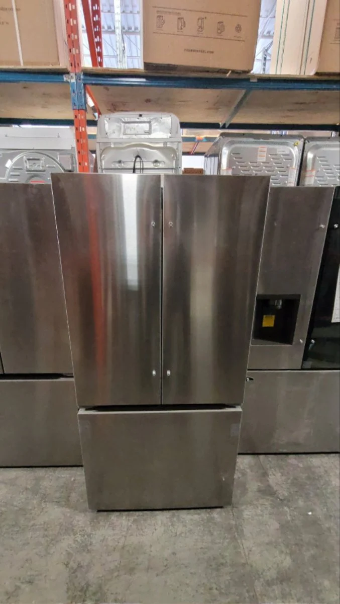 LF21G6200S - REFRIGERATORS - LG - French 3-Door - Stainless Steel - Open Box - Image 3