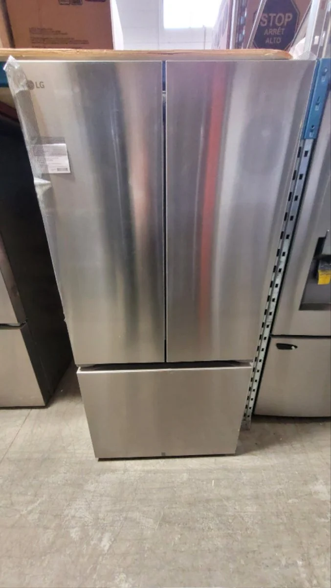 LF25S6200S - REFRIGERATORS - LG - French 3-Door - Stainless Steel - Open Box - Image 3