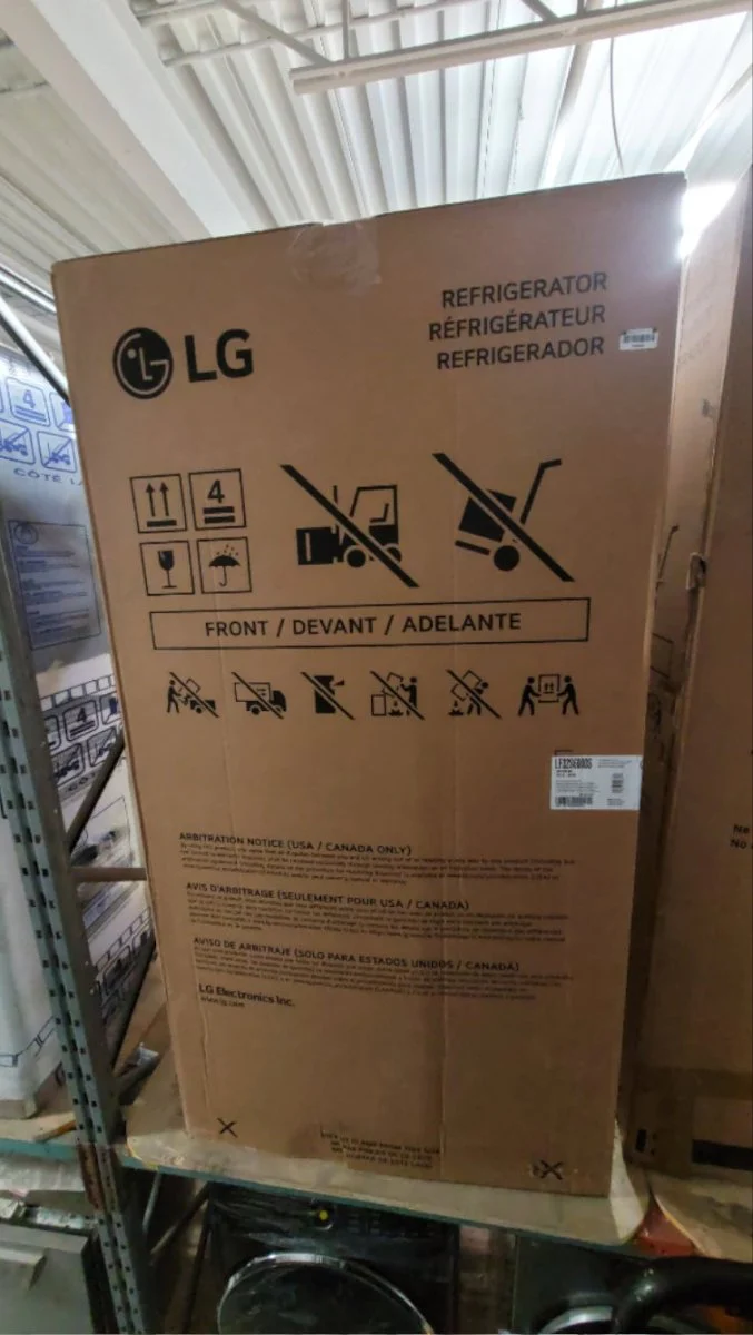 LF32S6000S - REFRIGERATORS - LG - French 3-Door - Stainless Steel - Open Box - Image 4