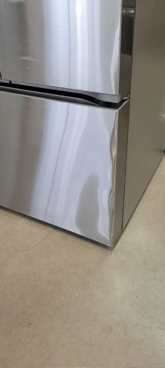 LRYXS3106S - REFRIGERATORS - LG - French 3-Door - Stainless Steel - Open Box - Image 4