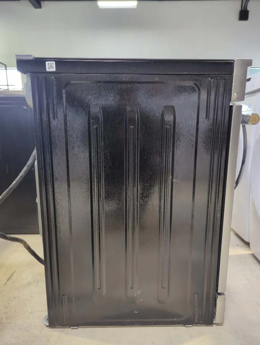 PCFI308CAF - RANGES - Frigidaire Professional - Electric - Stainless Steel - Open Box - Image 3