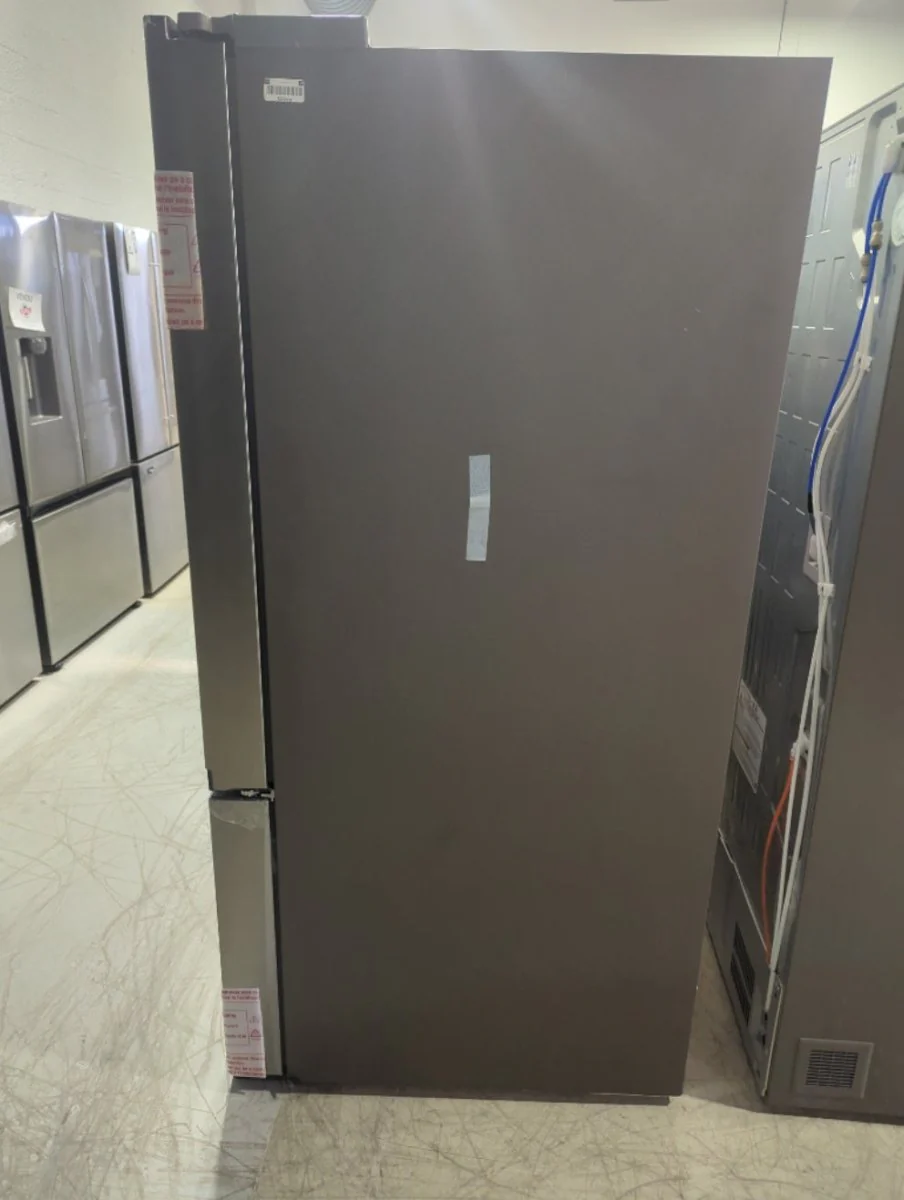 RF32CG5N10SR - REFRIGERATORS - Samsung - French 3-Door - Stainless Steel - Open Box - Image 4