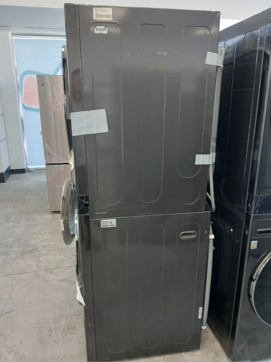 WKEX300HBA - LAUNDRY CENTERS - LG - Stacked Washer/Dryer - Electric - Black Stainless Steel - Open Box - Image 3
